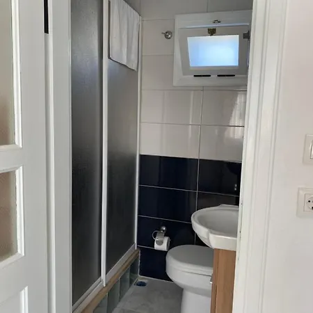 Cunda Bebekli Appartement