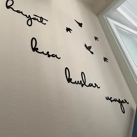 Cunda Bebekli Ayvalı