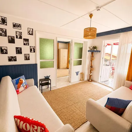 Cunda Bebekli Apartament